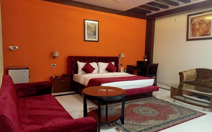 Awadh Inn