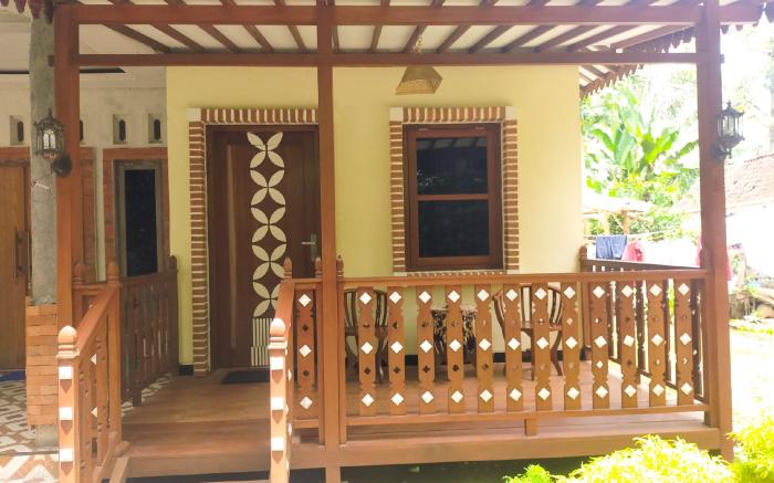 Anang Bed & Breakfast Syariah by Ndalem Beong