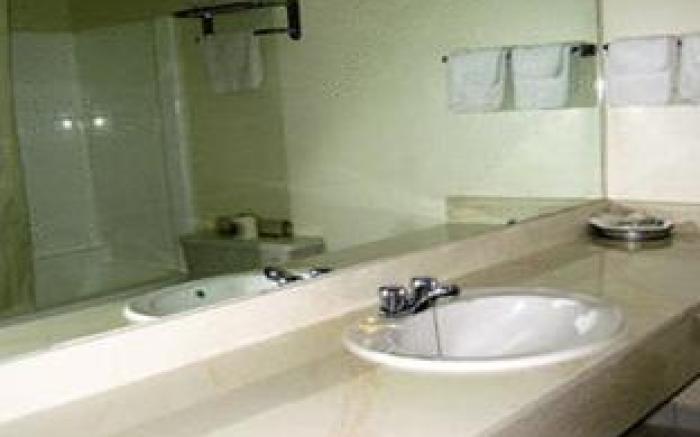 Argyll Plaza Hotel
