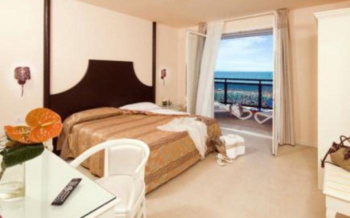 Baia del Mar Beach Boutique Hotel