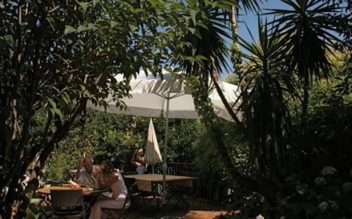 Coq Hotel