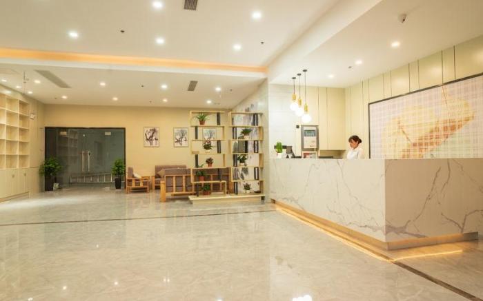 GreenTree Inn Express Suzhou Luzhi Ancient Town Scenic Area Xiaoshi Road