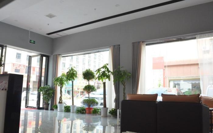 Shell Hotel Macheng Trade Logistics City