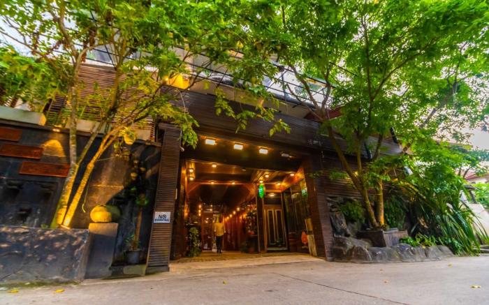 Cinnamon Airport Residencies.