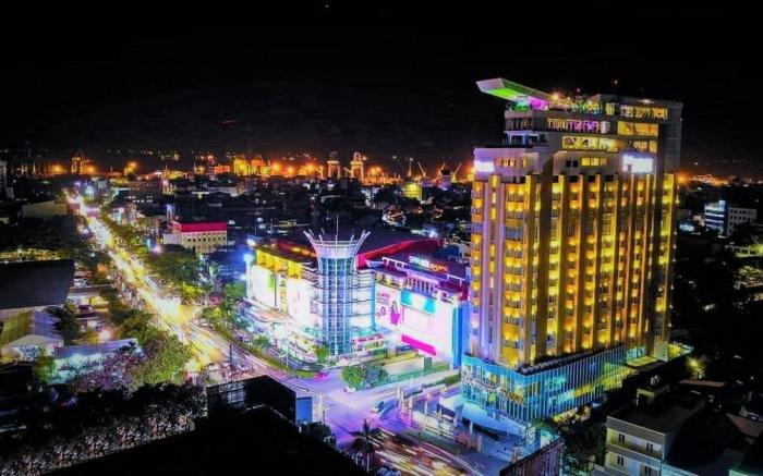 Karebosi Premier Makassar