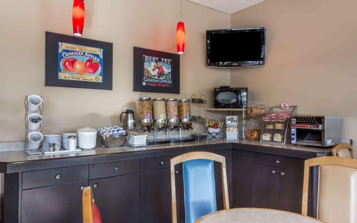 Super 8 By Wyndham Kelowna Bc
