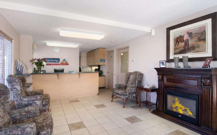 Travelodge by Wyndham Calgary South
