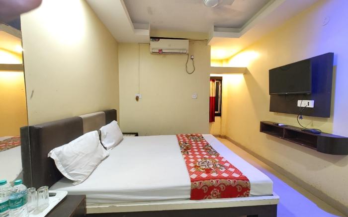 Goroomgo Gouri Palace Near Sea Beach Light House Puri - Walking Distance From Sea Beach