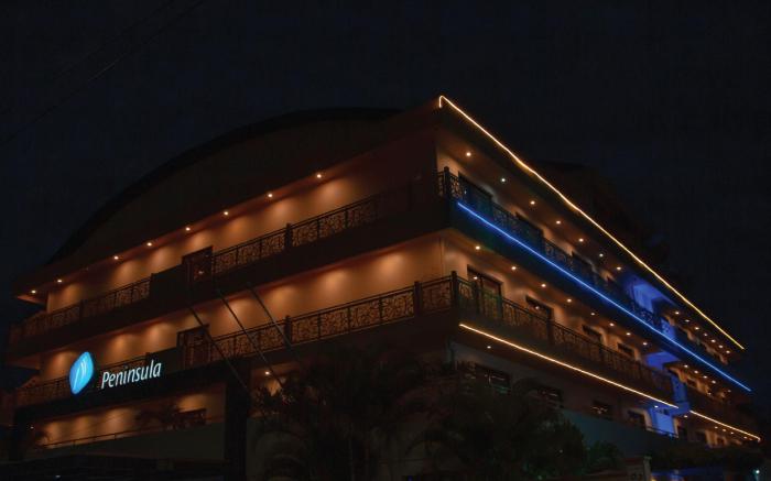 Peninsula Hotel Dar Es Salaam