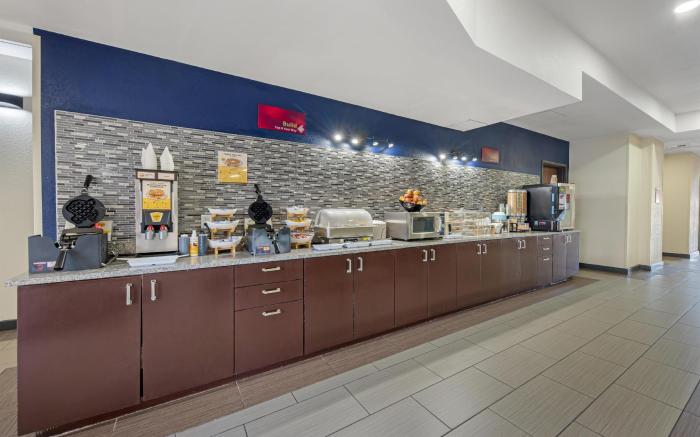 Best Western Plus Austin Airport Inn & Suites