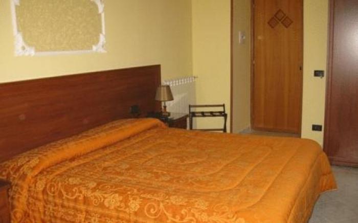 Hotel Iris