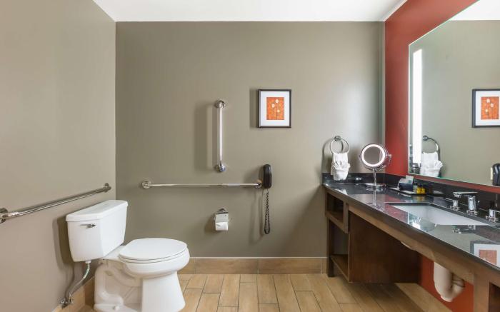Best Western Premier Ivy Inn & Suites