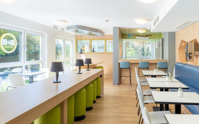 B&B HOTEL Stuttgart-City