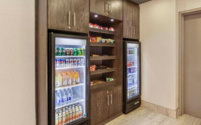 Best Western Plus Executive Inn
