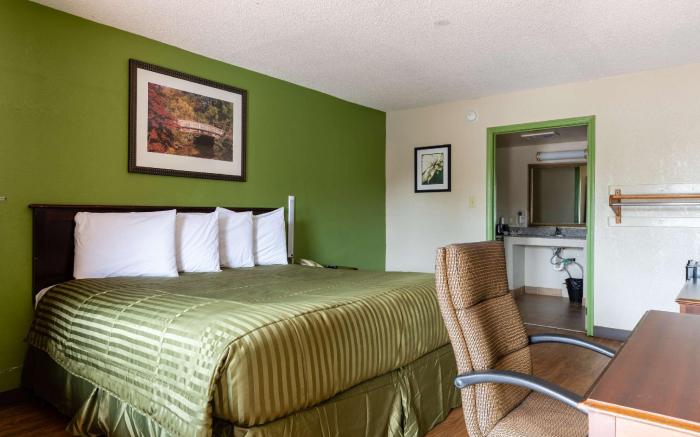 Country Hearth Inn & Suites Marietta