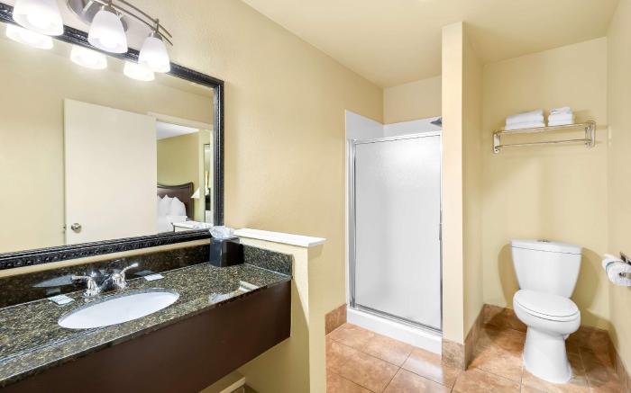 Best Western Plus Coach House