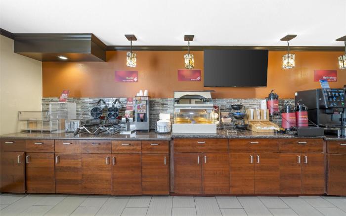 Best Western Plus Twin View Inn & Suites