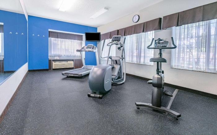 Microtel Inn and Suites by Wyndham Austin Airport