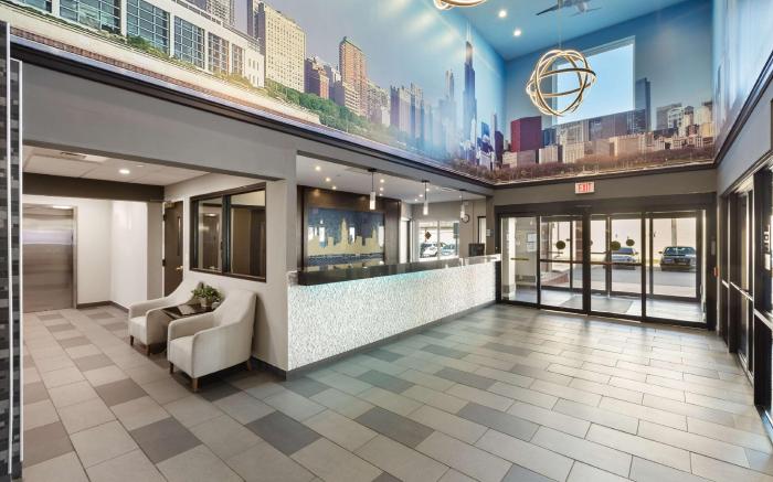 Best Western Inn & Suites - Midway Airport