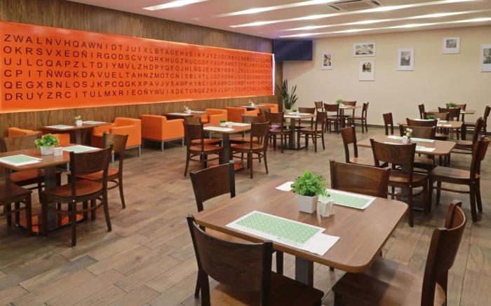 Wyndham Garden Guadalajara Acueducto