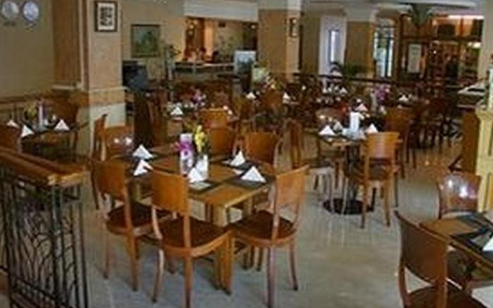 Mega Cikini Hotel