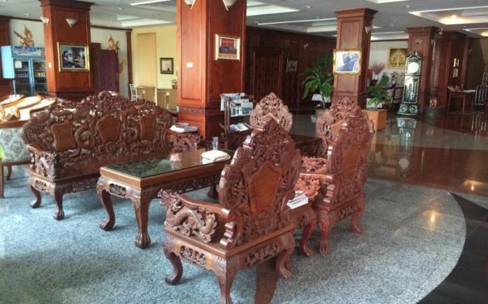 Angkham Hotel