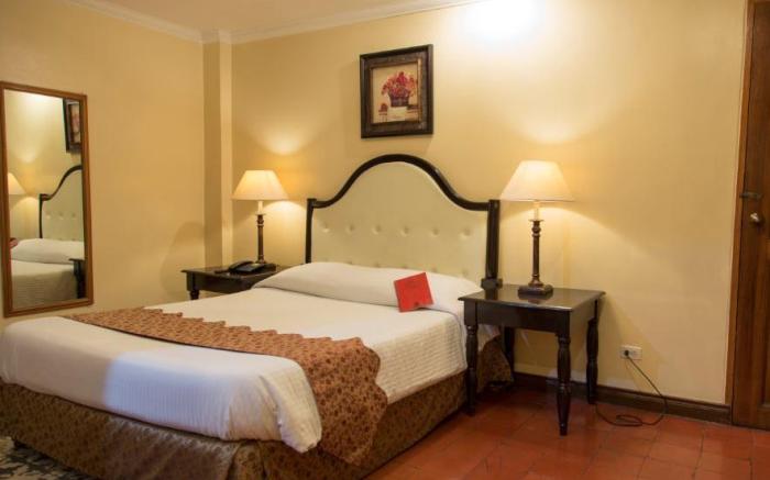 White Knight Hotel Intramuros