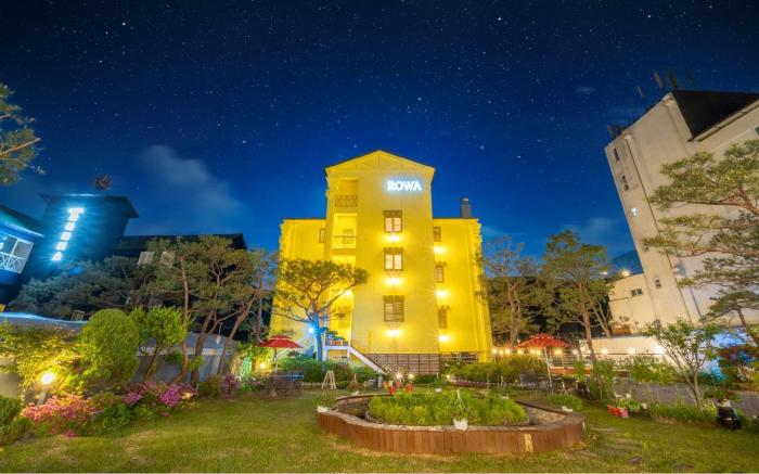 Gapyeong Rowa River view Pension