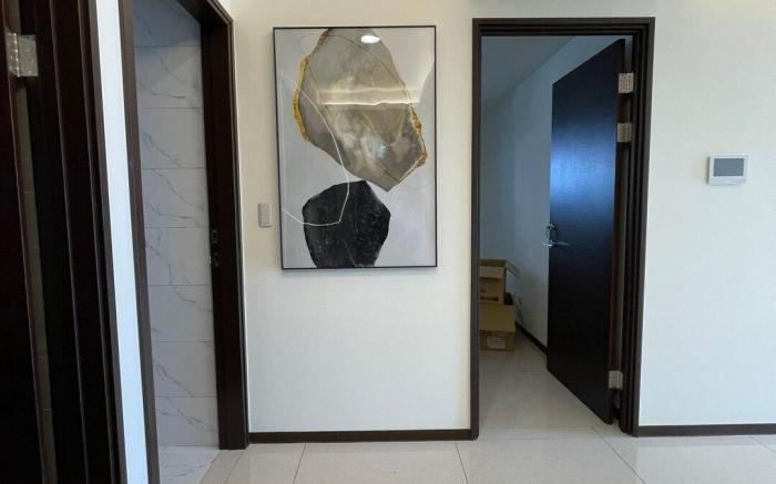 New apartment 24小時門禁管理/櫃台秘書服務/全新泳池大樓/附車位/外送可送到門口