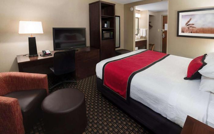 Best Western Plus Ramkota Hotel