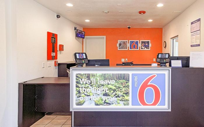 Motel 6 Chico, CA
