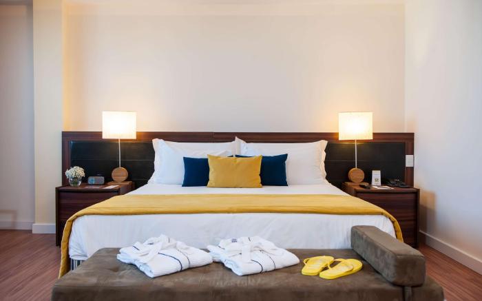 Golden Tulip Porto Vitoria
