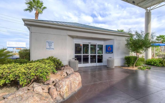 Park Inn by Radisson, Las Vegas Tropicana