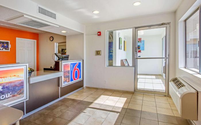 Motel 6 Phoenix, AZ - North Bell Road