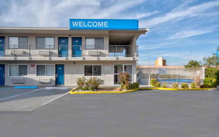 Motel 6 Albuquerque, NM - Midtown