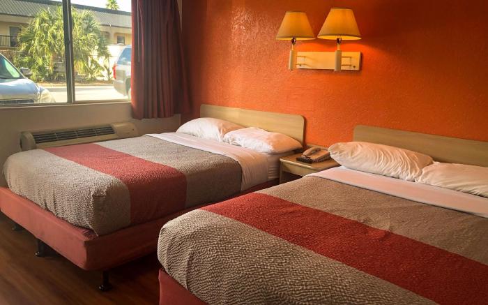 Motel 6 Jacksonville, FL - Orange Park