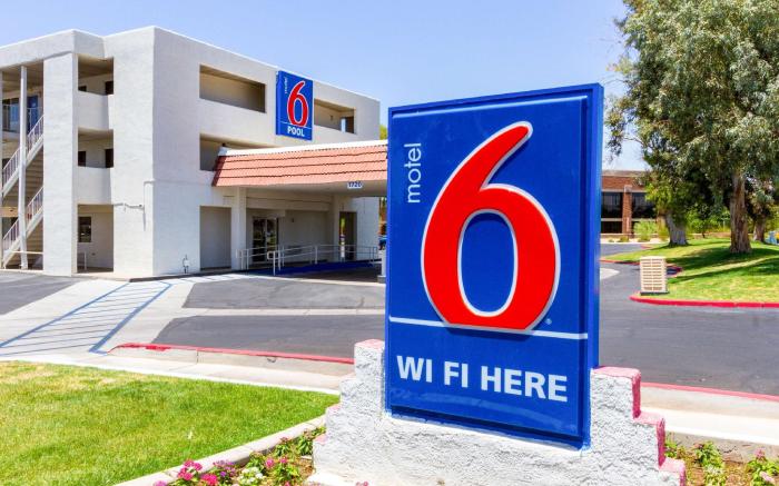 Motel 6 Tempe, AZ – 10461 Airport – Priest Dr