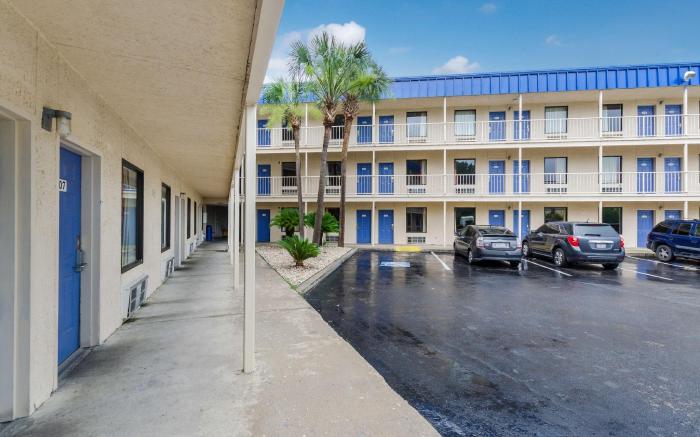 Motel 6 Pooler, GA - Savannah Airport