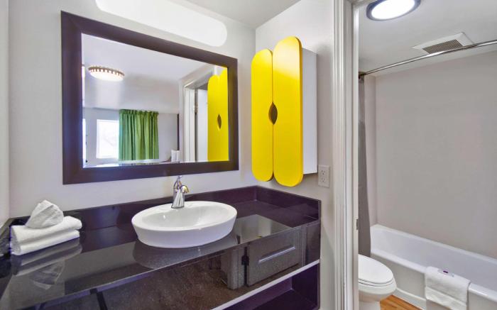 Motel 6 Victorville, CA - Apple Valley