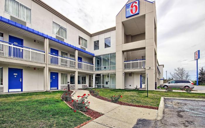 Motel 6 Columbus, OH - West