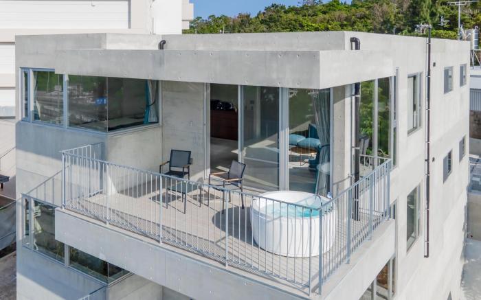 OKINAWA PLAISANT VILLA <2F>