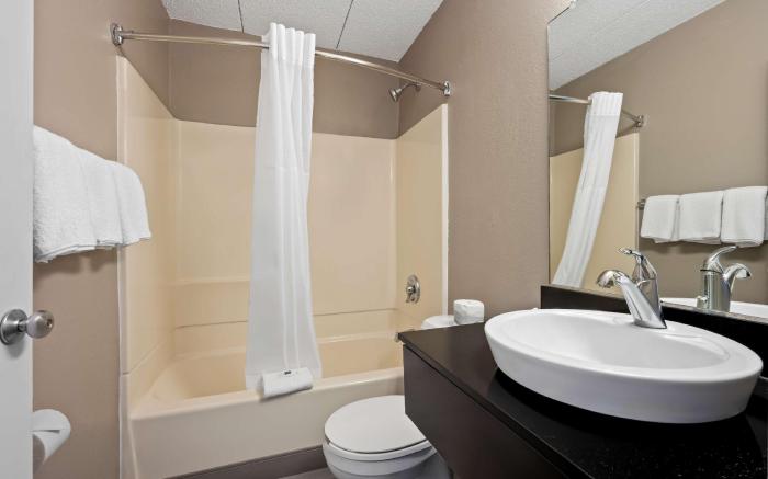 Motel 6 Portland, ME