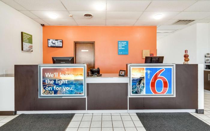 Motel 6 Longview, TX - North