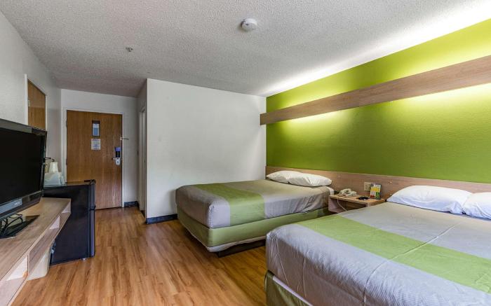 Motel 6 Charlotte, NC - University