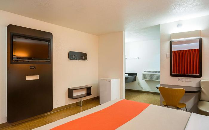 Motel 6 Wenatchee, WA
