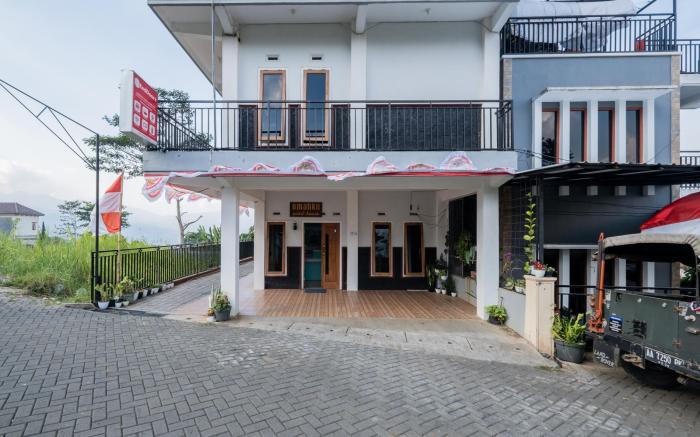 RedDoorz @ Omahku Guest House Batu