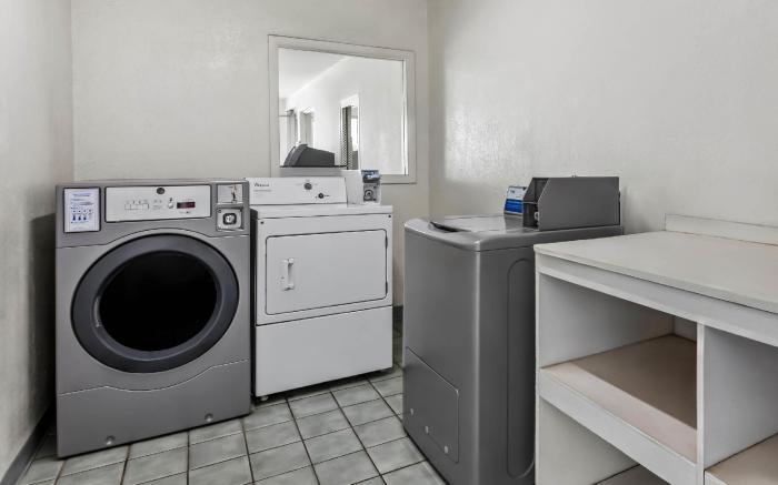 Motel 6 Murfreesboro, TN