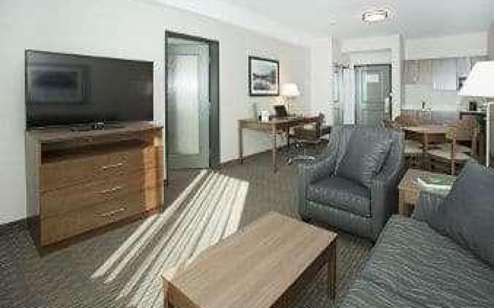 Wingate by Wyndham Calgary Airport