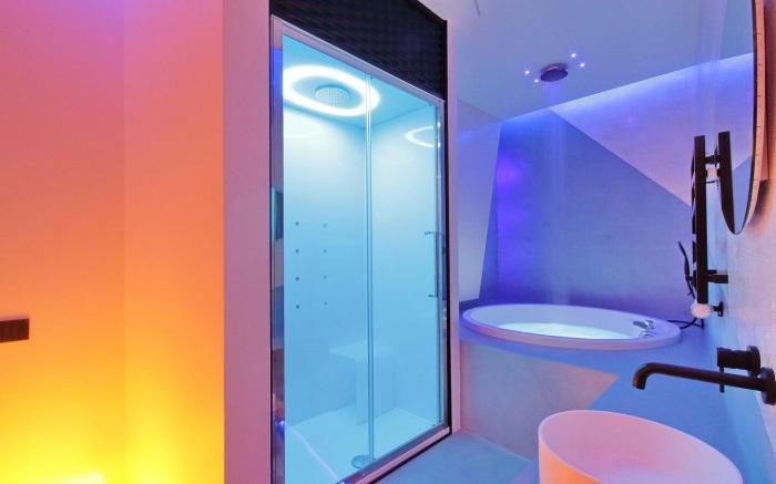 SPA  bagno turco e Jacuzzi in appartamento 120mq