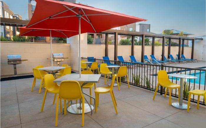 Home2 Suites by Hilton Corona